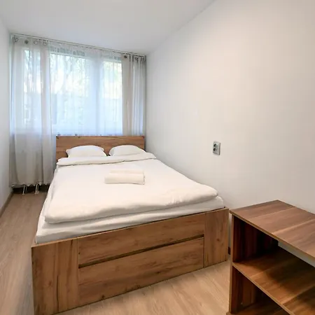 Rentplanet - Zaporoska דירה ורוצלב